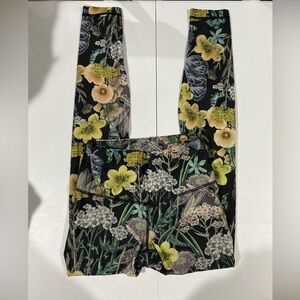 Floral Patterned Leggings fits small
